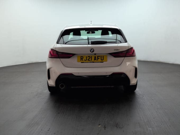 2025 BMW 1 Series