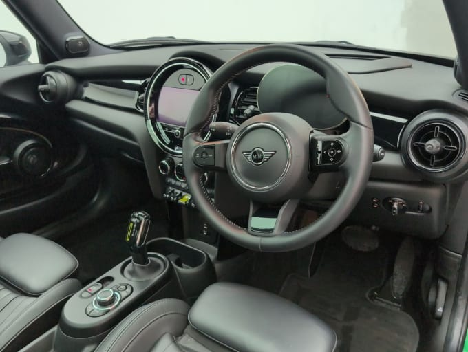 2025 Mini Electric Hatch