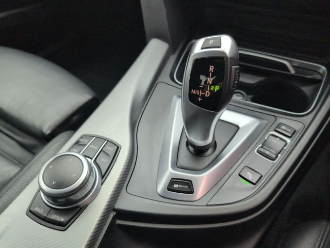 2018 BMW 3 Series
