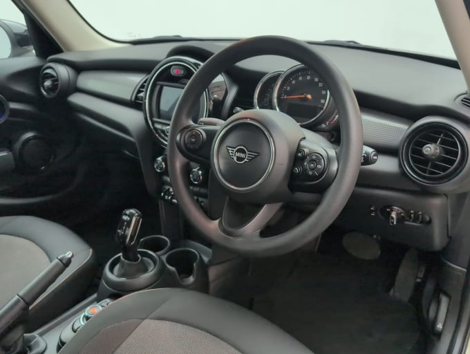 2025 Mini Hatch