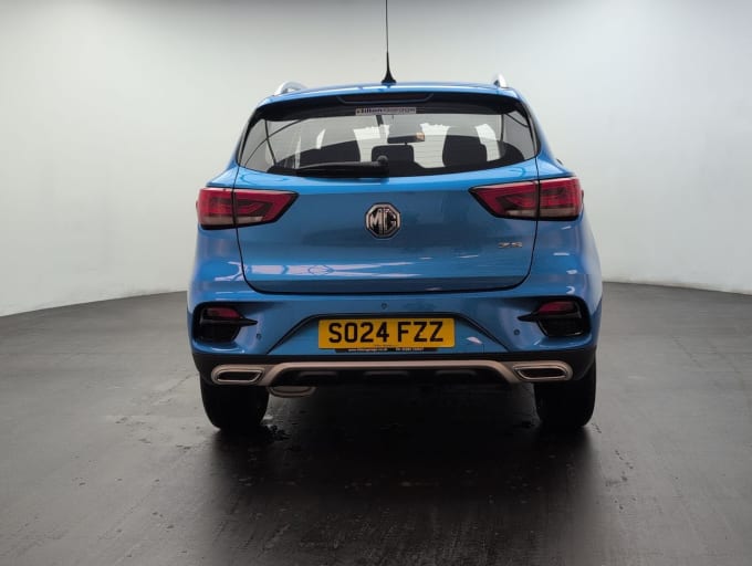 2025 Mg Mg Zs