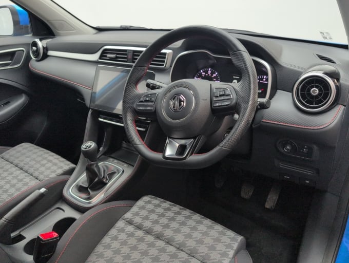 2025 Mg Mg Zs