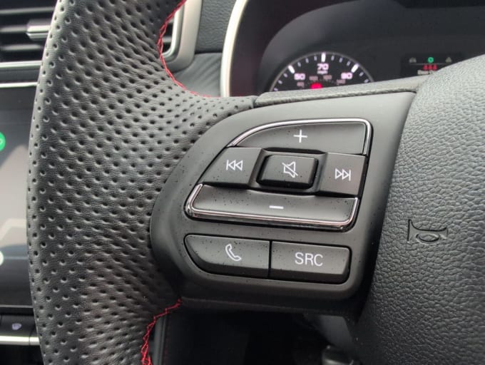 2025 Mg Mg Zs