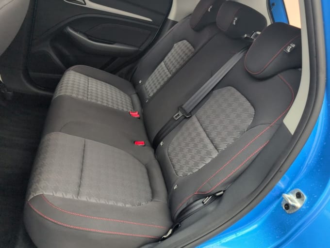 2025 Mg Mg Zs