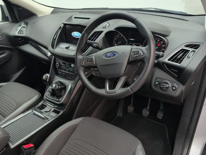 2025 Ford Kuga
