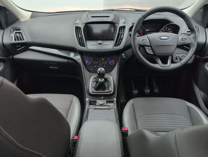 2025 Ford Kuga