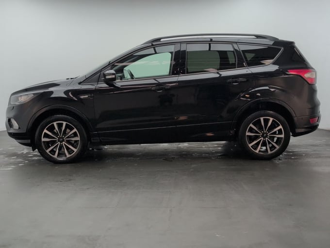 2025 Ford Kuga