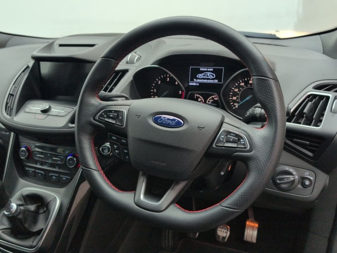 2025 Ford Kuga