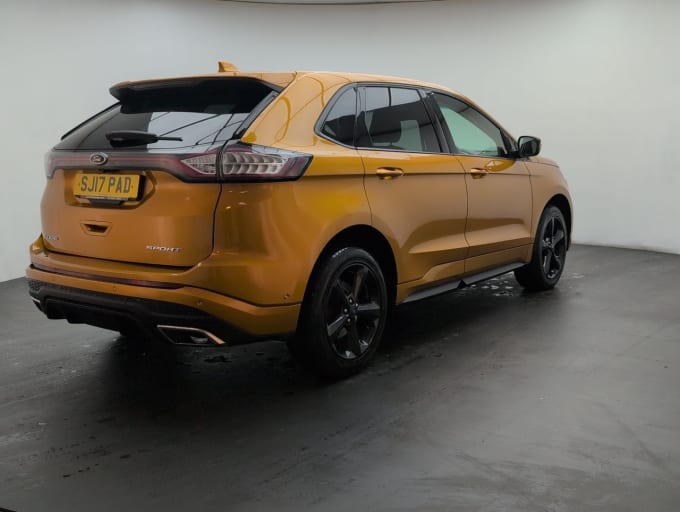 2025 Ford Edge