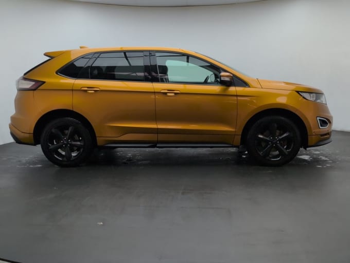 2025 Ford Edge