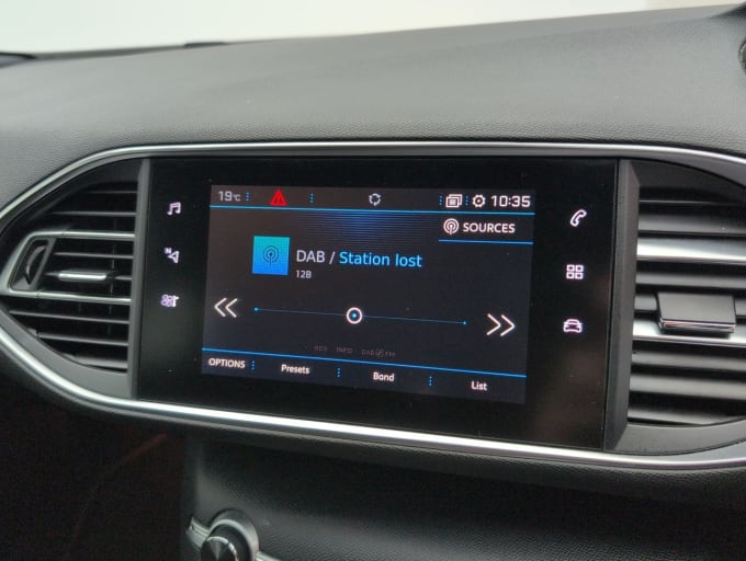 2025 Peugeot 308