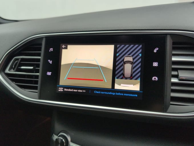 2025 Peugeot 308