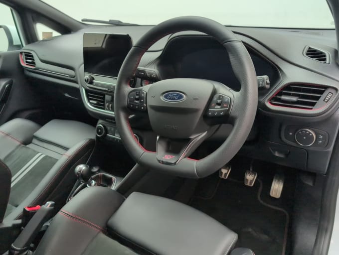 2025 Ford Fiesta