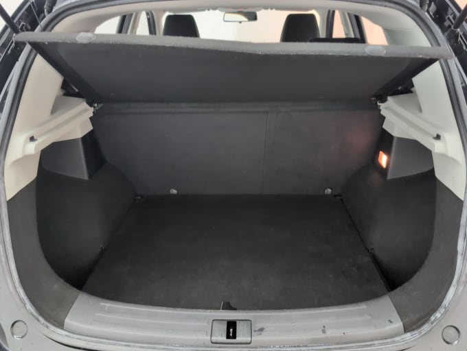 2025 Mg Mg Zs