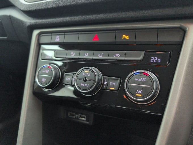 2025 Volkswagen T-roc