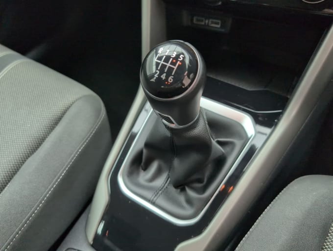 2025 Volkswagen T-roc