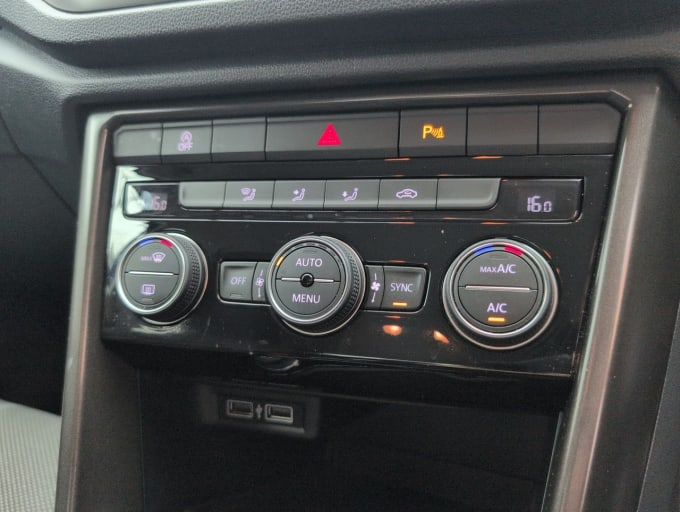2025 Volkswagen T-roc