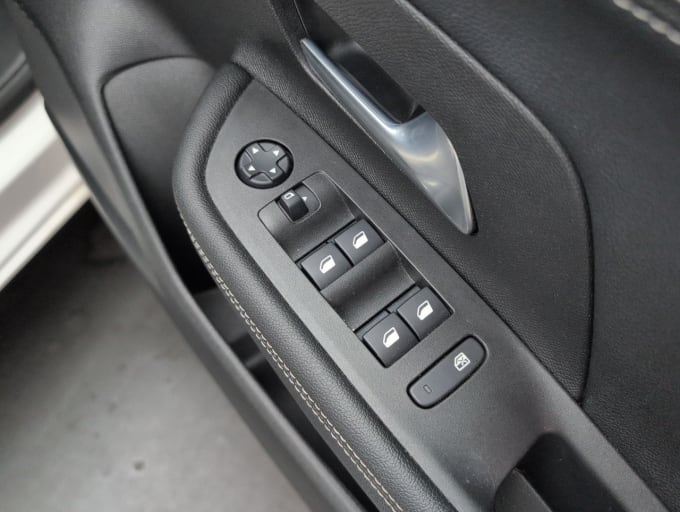 2025 Vauxhall Mokka