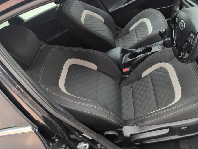 2025 Kia Ceed