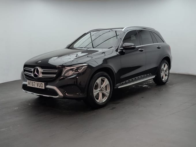 2025 Mercedes-benz Glc