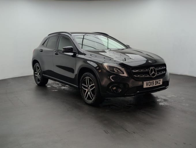2025 Mercedes-benz 180