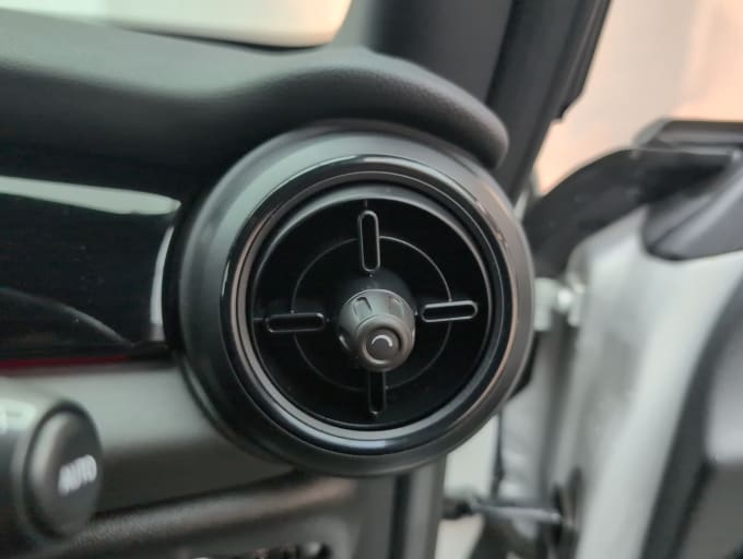 2025 Mini Hatch