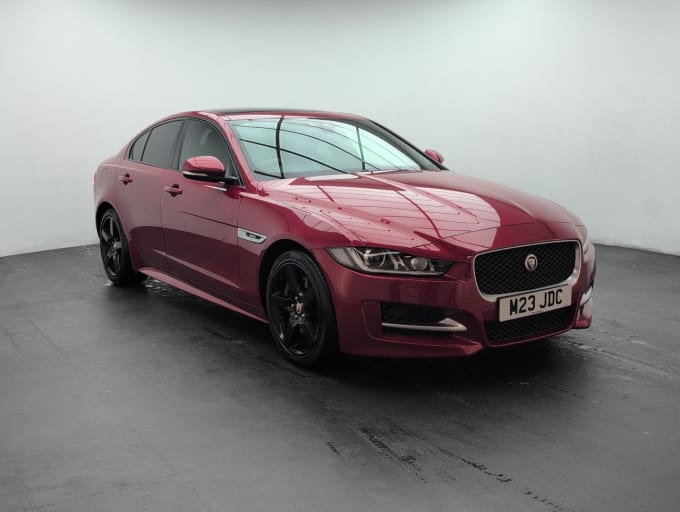 2025 Jaguar Xe