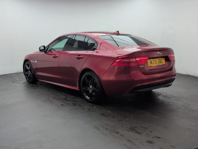 2025 Jaguar Xe