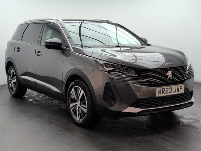2025 Peugeot 5008