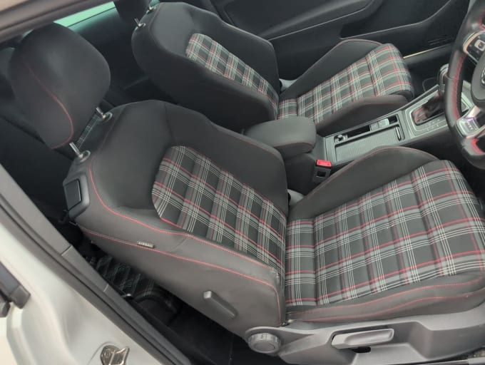 2025 Volkswagen Golf