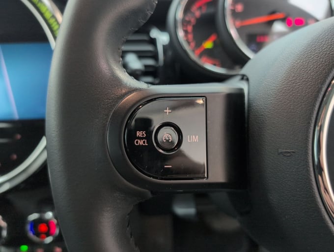 2025 Mini Hatch