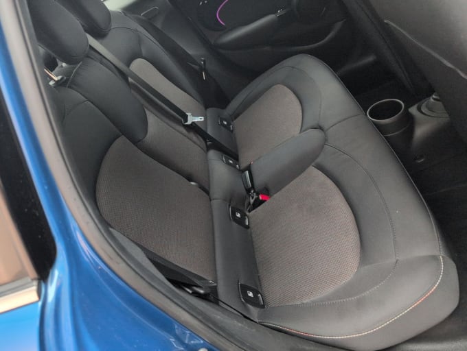 2025 Mini Hatch