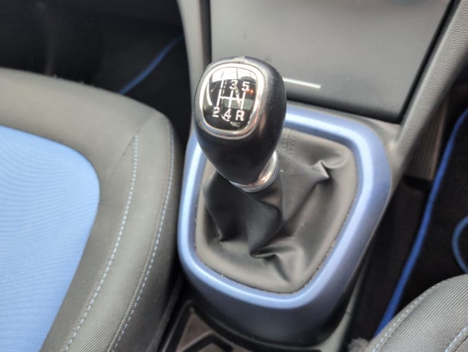 2025 Hyundai I10