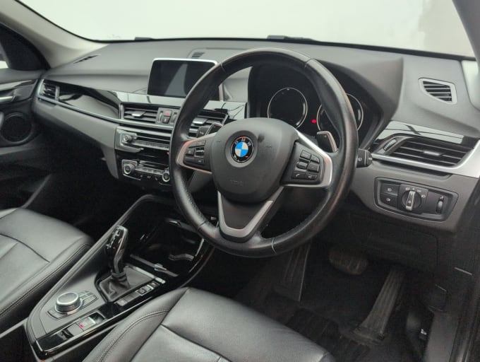 2025 BMW X1