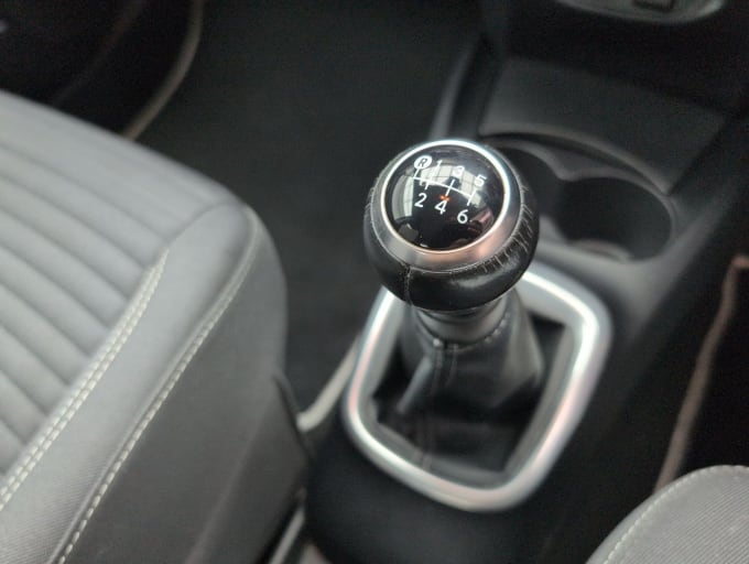 2025 Toyota Yaris