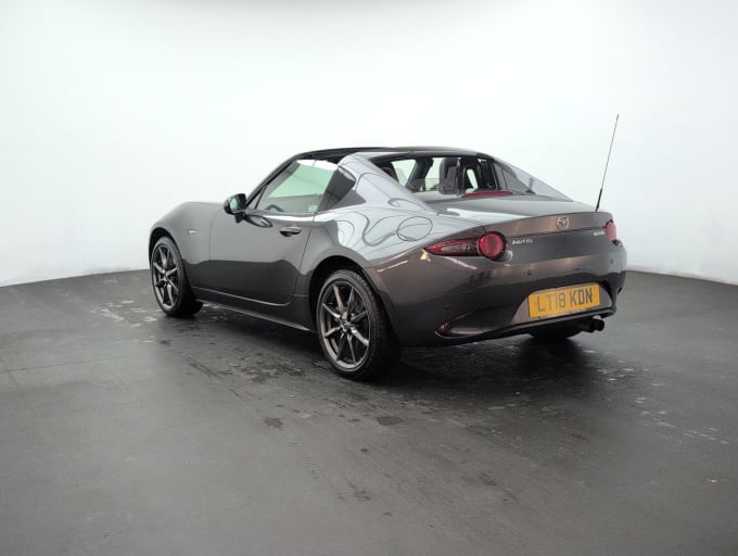 2025 Mazda 121