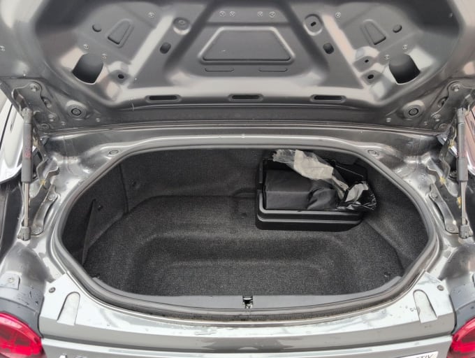 2025 Mazda 121