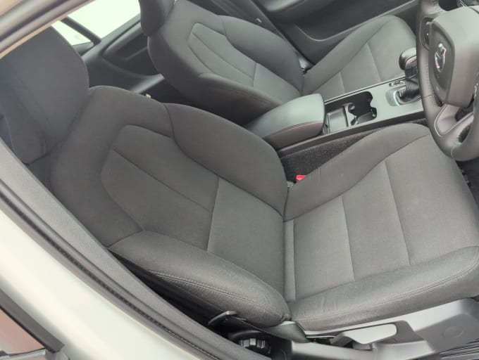 2025 Volvo Xc40