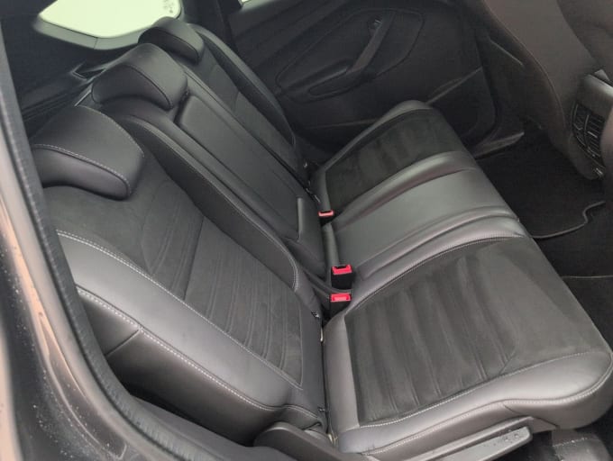 2025 Ford Kuga