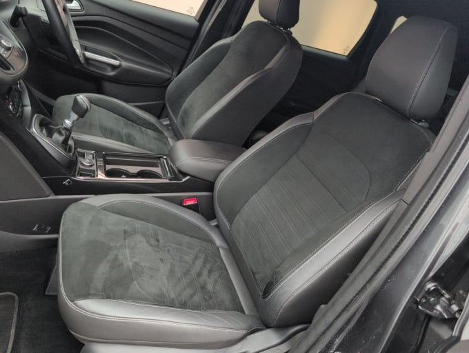2025 Ford Kuga