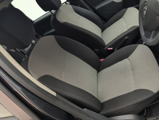 2025 Dacia Duster