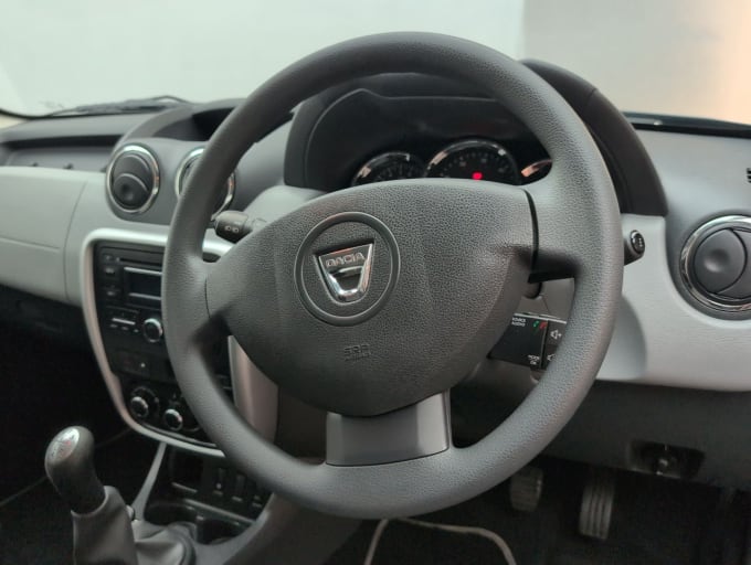 2025 Dacia Duster