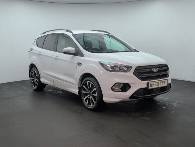 2025 Ford Kuga