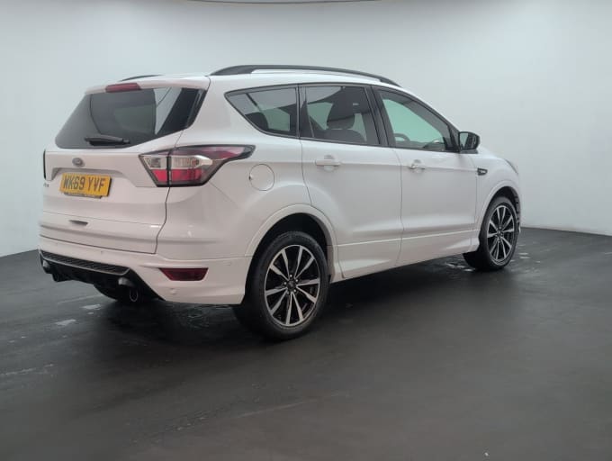 2025 Ford Kuga