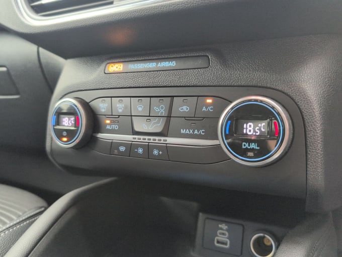 2025 Ford Kuga