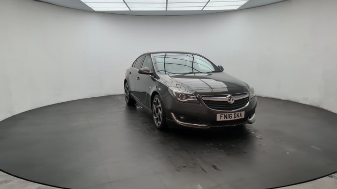 2025 Vauxhall Insignia
