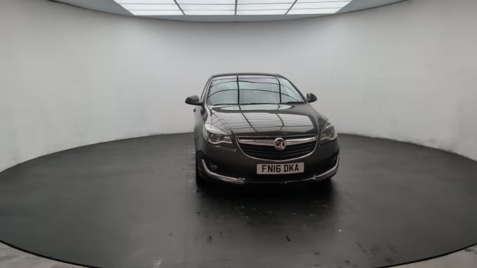 2025 Vauxhall Insignia