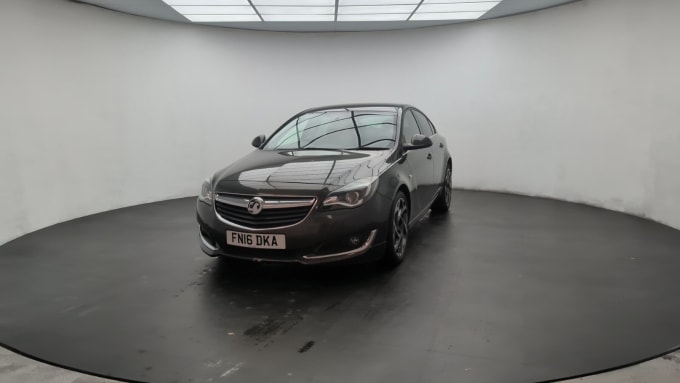 2025 Vauxhall Insignia