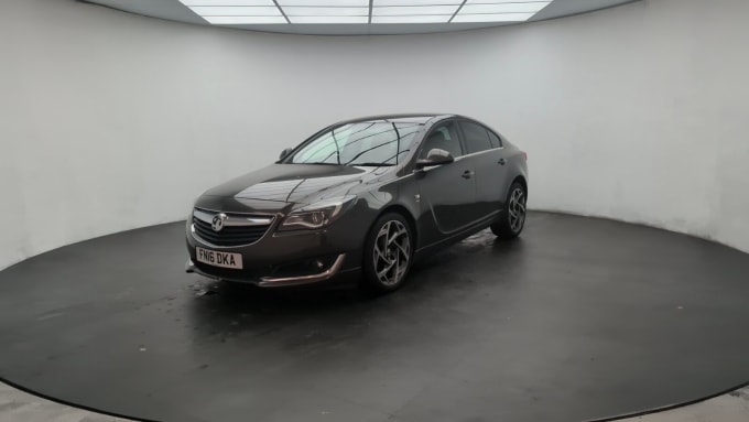 2025 Vauxhall Insignia