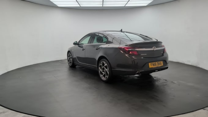 2025 Vauxhall Insignia